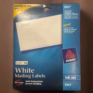 Avery Ink Jet White Labels 17 pages 1,360 labels